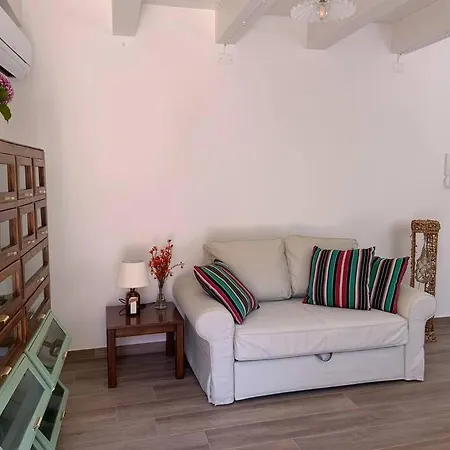 Casa In Pietra In Antico Borgo Vicino Al Centro شقة بيتراسانتا